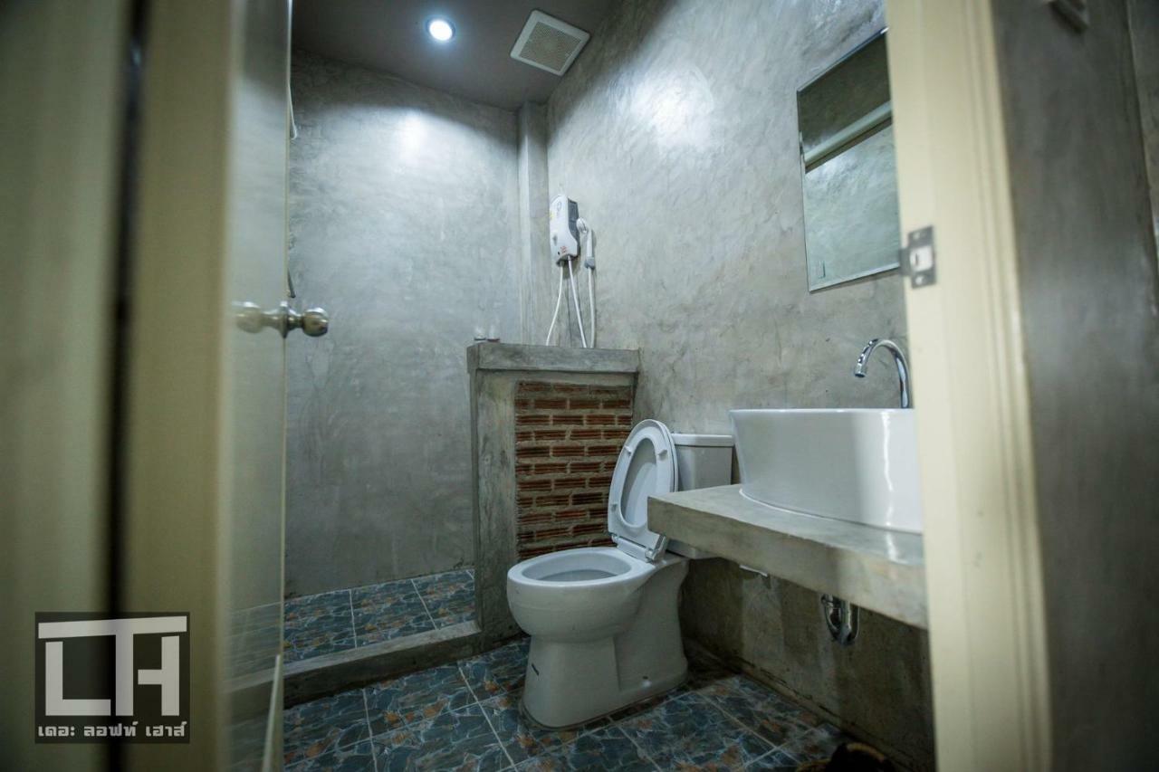 Hotel The Loft House Sakaeo Watthana Nakhon Exteriér fotografie